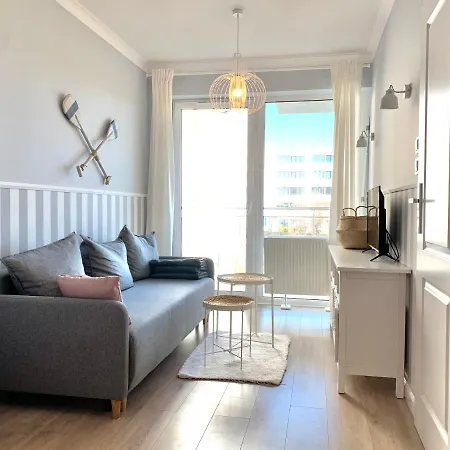 Mieszkanie W Marynarskim Stylu 700m Od Morza Appartement
